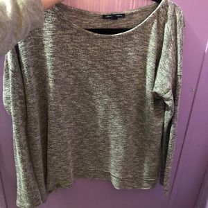 Long sleeve heather grey shirt
